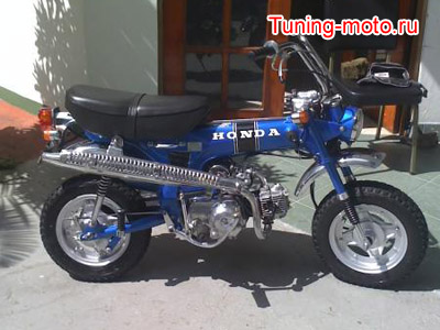 Honda ST70 Dax