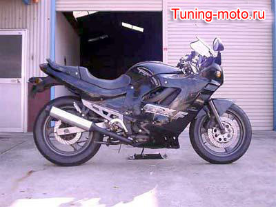 Suzuki GSX-F400