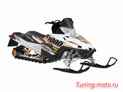 Горный снегоход Arctic Cat