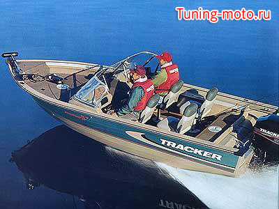 Tracker Pro Deep V-17